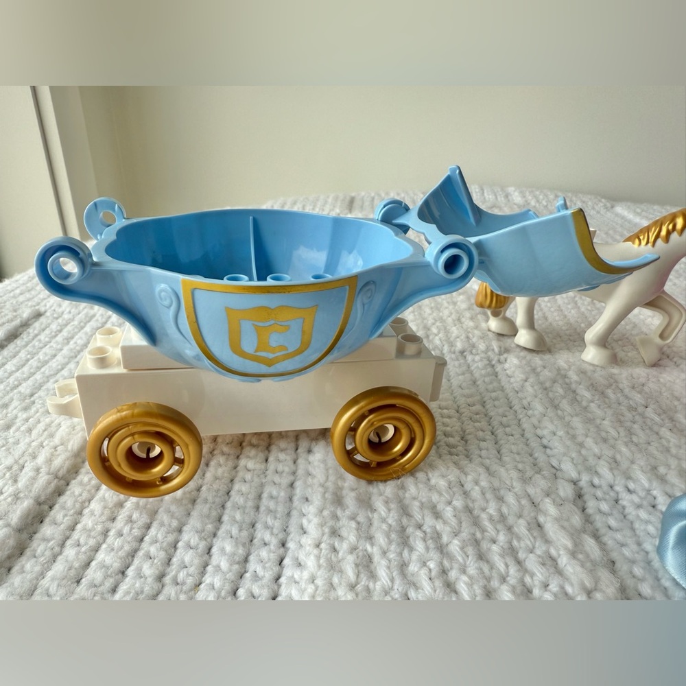 LEGO Duplo Disney Princess Cinderella's Carriage 6153. - Picture 5 of 9